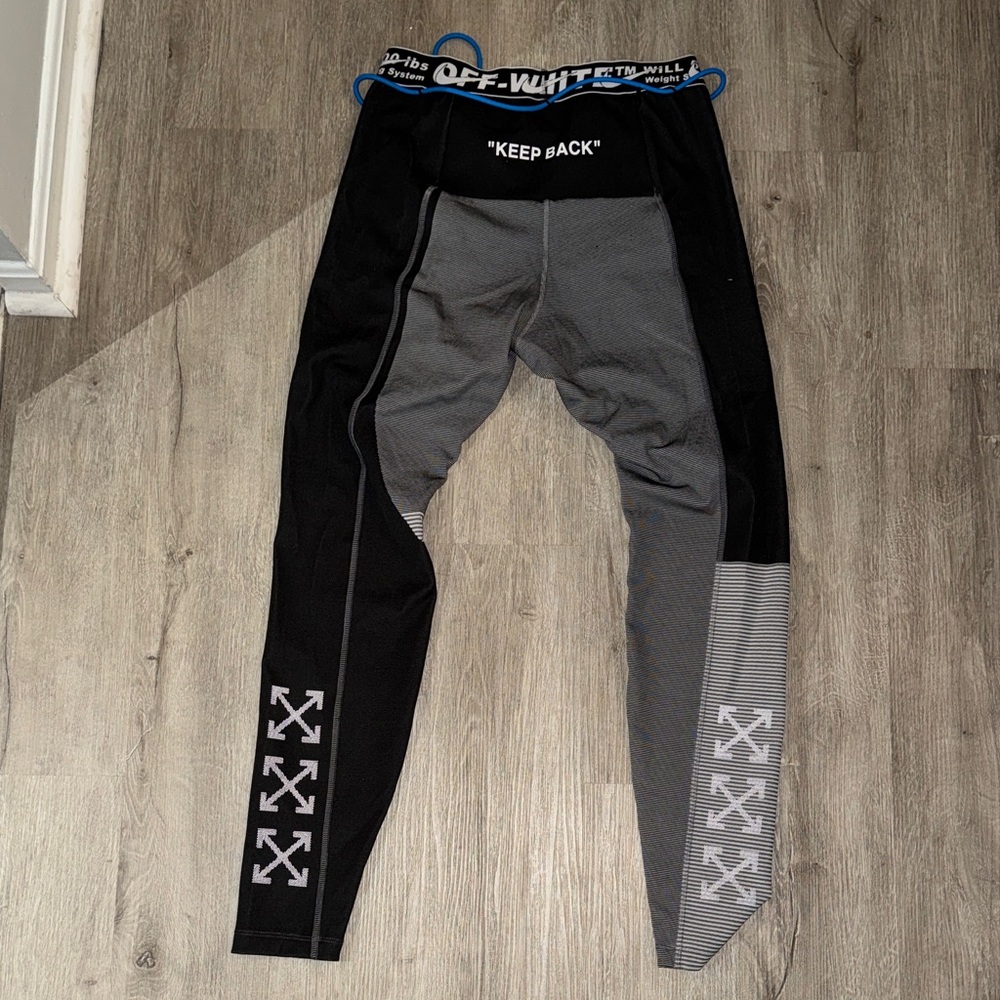 Off-White Gray And Black Performance Leggings Wit… - image 2